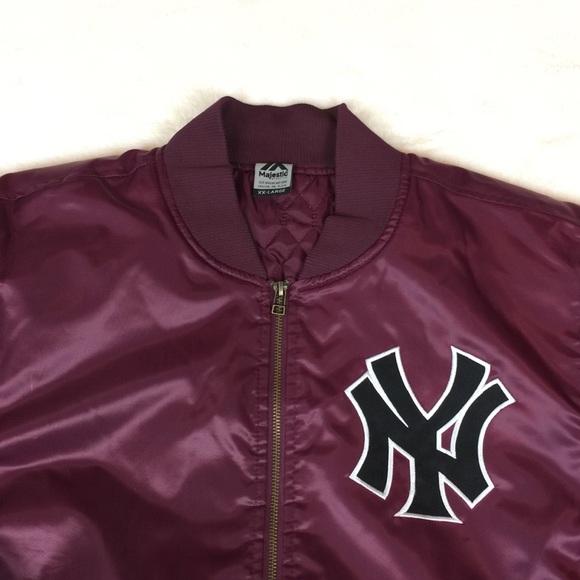 EUC Yankees Burgundy Satin Quilted Bomber Jacket - Picture 2 of 8